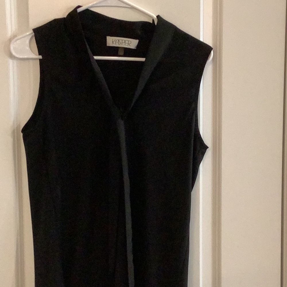 Kasper Sleeveless Black Tie Neck Blouse medium